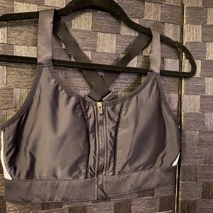 Black zip up sports bra